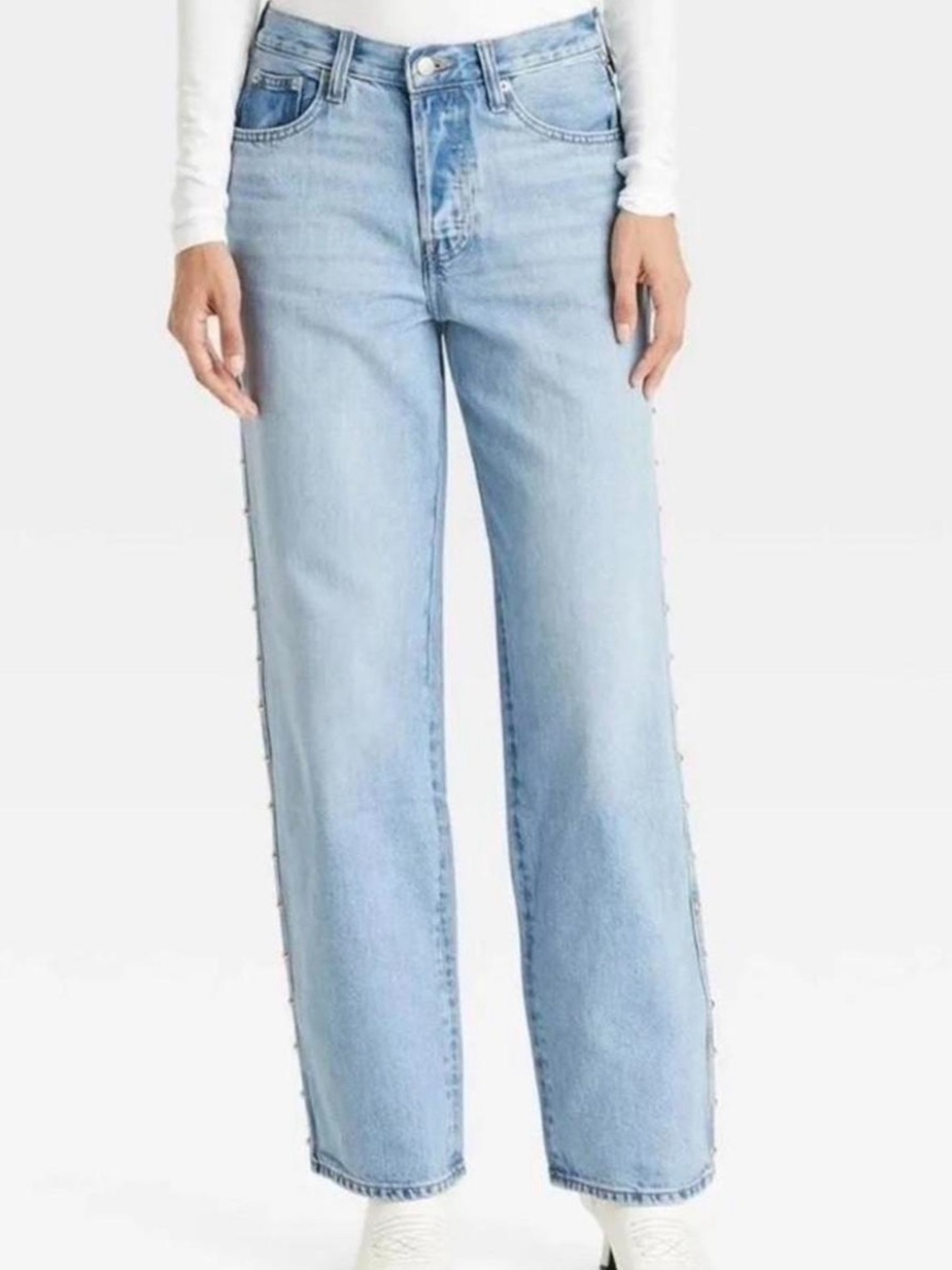 Universal Thread Mid Rise 90’s Baggy Jeans with Gold Studded Legs NWT 8